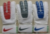 Găng tay thủ môn NIKE T90 GRIP có khung xương - anh 1